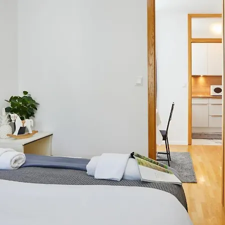 Apartment Madral Zagabria Esterno foto