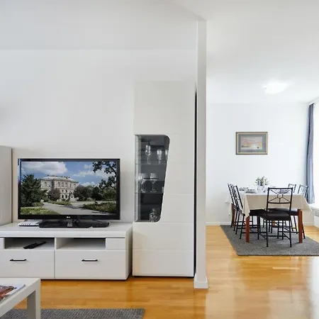 Apartment Madral Zagabria Esterno foto